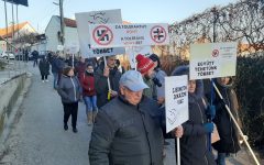Szélsőségek elleni menetet szerveztek és a totalitárius rendszerek áldozataira emlékeztek Ipolyságon