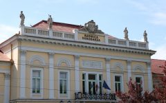 Hlavný kontrolór mesta Šahy poukázal na porušenie zákona