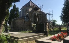 Folytatódnak a restaurálási folyamatok Zselízen