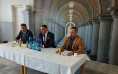 Gyimesi – Csenger fórum: ahogy a politikának ki kellene néznie…